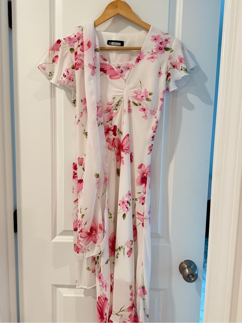 JM Collection White Nightgown with Pink Floral Print and Matching Scarf